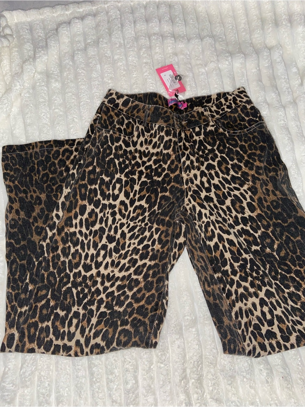 Edikted cheetah jeans